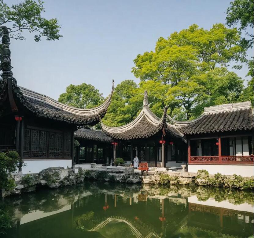 丽江雅琴土建有限公司